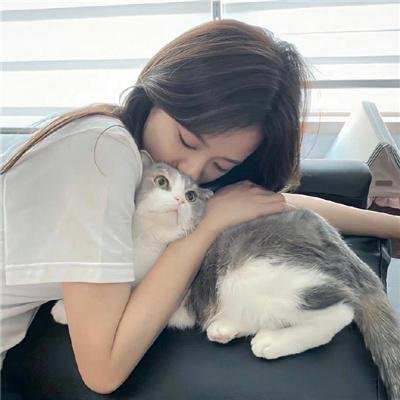 只有爱能让我生存